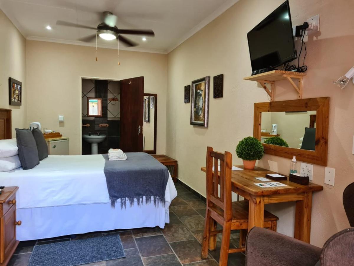 Ngwenya Boutique Hotel Lephalale Kültér fotó