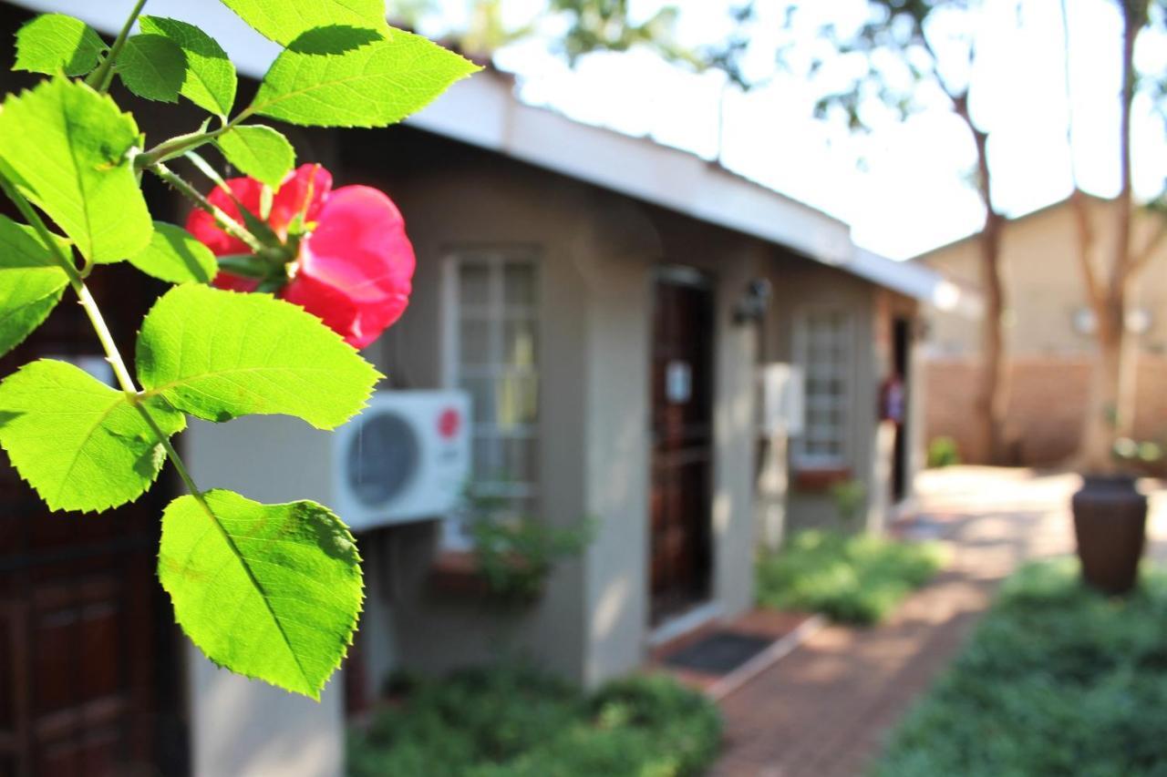 Ngwenya Boutique Hotel Lephalale Kültér fotó